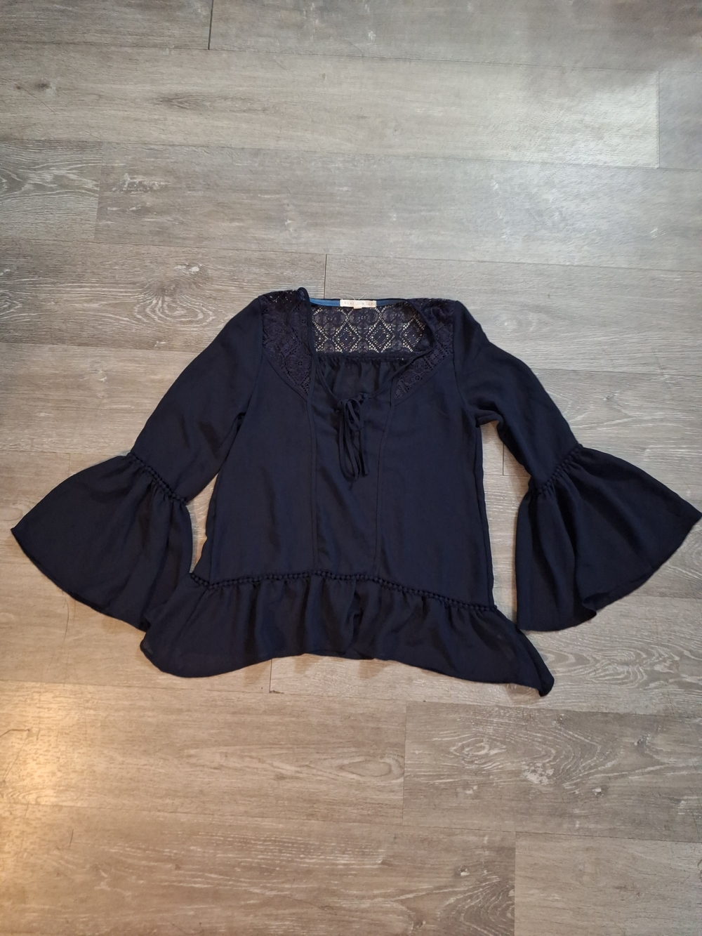 hint of mint Navy Lace-Detail Bell Sleeve Blouse